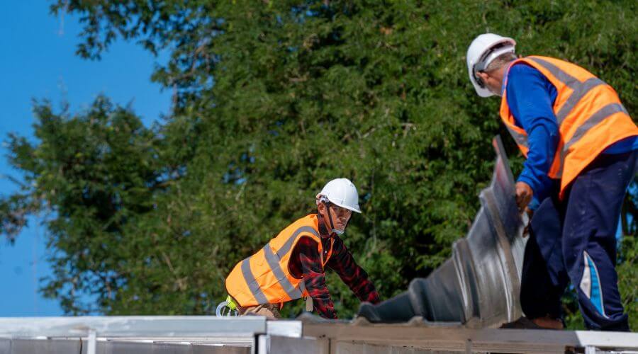 Expert top industrial roofings services in Valley Springs, SD